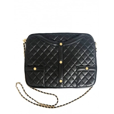 Pre-owned Chanel Girl Leather Crossbody Bag In Black