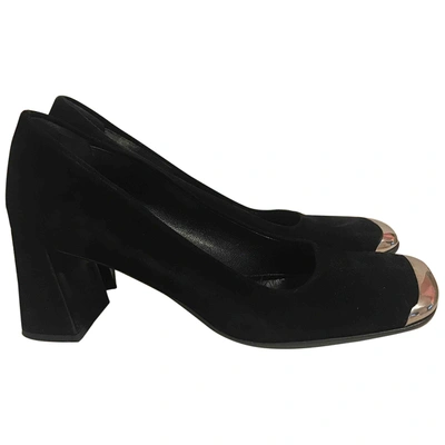 Pre-owned Prada Heels In Black