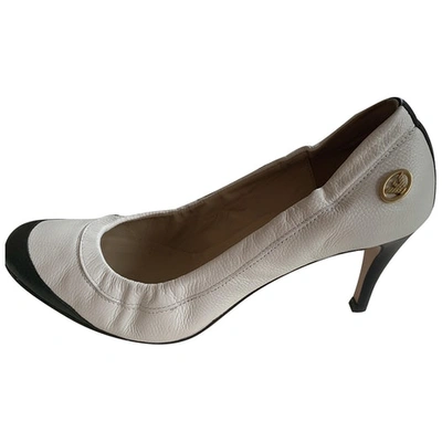 Pre-owned Emporio Armani Leather Heels In White