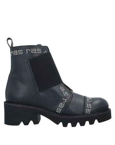 Ras Ankle Boots In Black