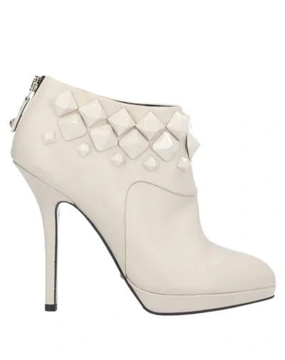 Greymer Booties In Ivory