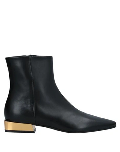 Lerre Ankle Boots In Black