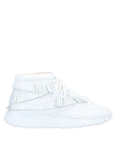 Tod's Sneakers In White