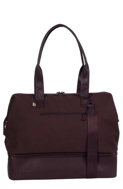 Beis The Weekender Convertible Travel Bag In Espresso