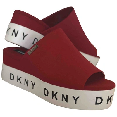 Pre-owned Dkny Red Mules & Clogs