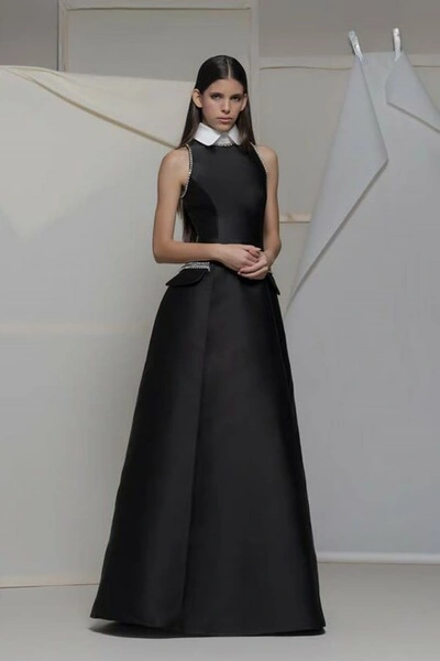 Isabel Sanchis Altamura Sleeveless Collared Neck Gown