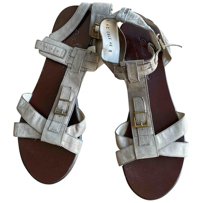 Pre-owned Robert Clergerie Leather Sandals In Grey