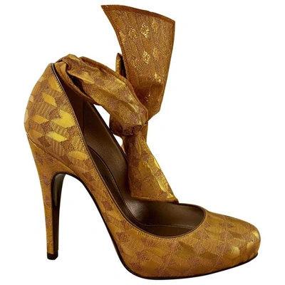 Pre-owned Lanvin Cloth Heels In Gold