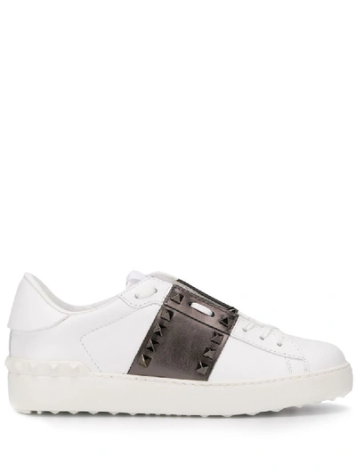 Valentino Garavani Rockstud Untitled Low-top Sneakers In White