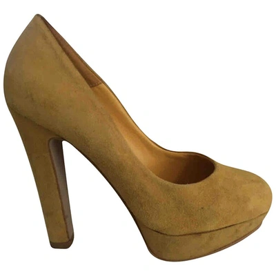 Pre-owned Buffalo Heels In Yellow