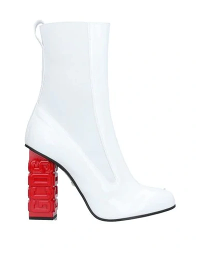 Gcds Ankle Boots In White