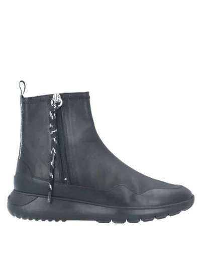 Hogan Ankle Boots In Black