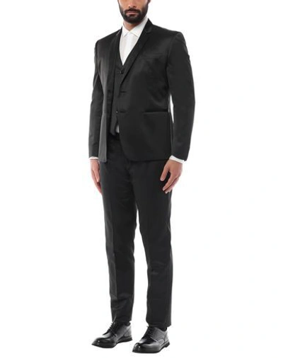 Brian Dales Suits In Black