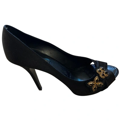 Pre-owned Louis Vuitton Cloth Heels In Black