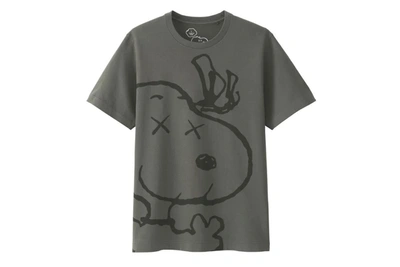 Pre-owned Kaws  X Uniqlo X Peanuts Snoopy Face Tee Gray