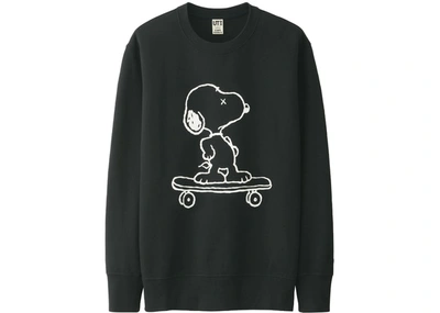 Pre-owned Kaws X Uniqlo X Peanuts Snoopy Skateboarding Sweatshirt (japanese Sizing) Black