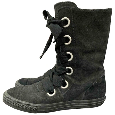 Pre-owned Converse Boots In Black