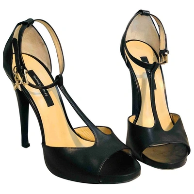 Pre-owned Patrizia Pepe Leather Sandals In Black