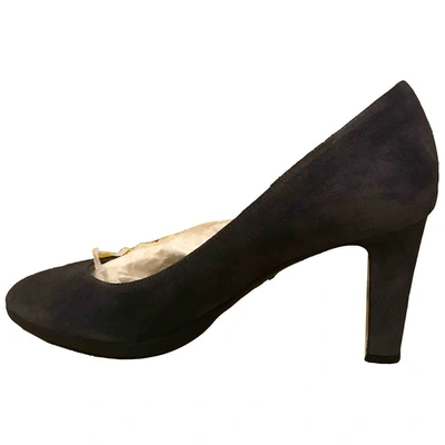 Pre-owned Sergio Rossi Heels In Grey