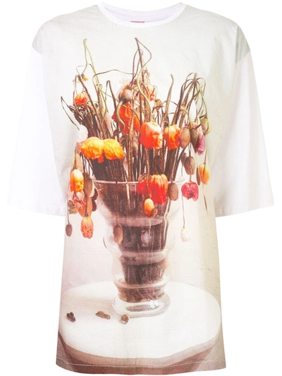 Romance Was Born Flower Vase Oversized T-shirt In White