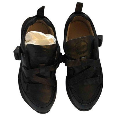 Pre-owned Chloé Sonnie Leather Trainers In Black