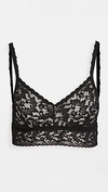 Hanky Panky V-neck Retro Lace Bralette In Black