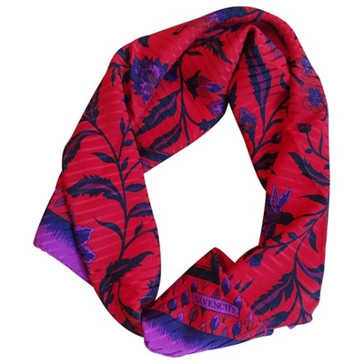 Pre-owned Givenchy Silk Neckerchief In Red