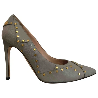 Pre-owned Moschino Heels In Grey