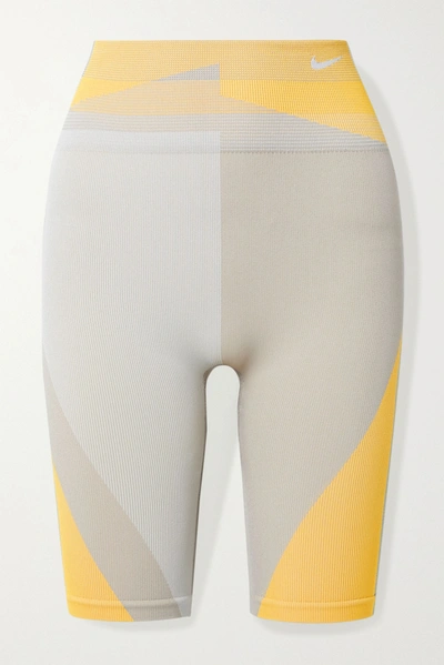 NIKE ICON CLASH COLOR-BLOCK DRI-FIT STRETCH-KNIT SHORTS 