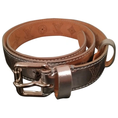 Pre-owned Louis Vuitton Leather Belt In Silver