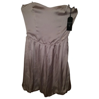 Pre-owned Guess Mid-length Dress In Green