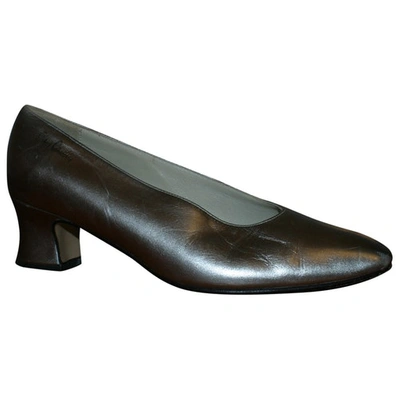 Pre-owned Pierre Cardin Leather Heels In Silver