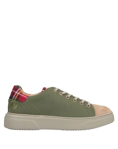 Noova Sneakers In Military Green