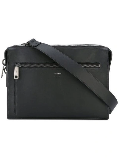 Fendi Zipped Messenger Bag In Black