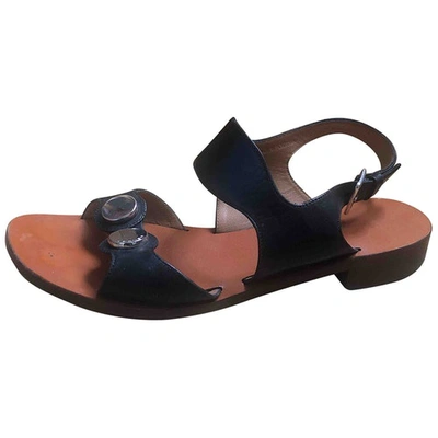 Pre-owned Carven Leather Sandals In Black