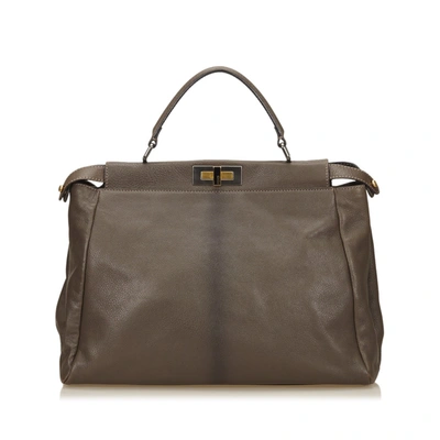 Fendi Peekaboo Leather Tote Bag In Grey