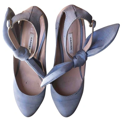 Pre-owned Carven Cloth Heels