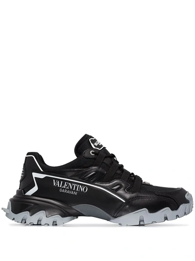 Valentino Garavani Climbers Low-top Sneakers In Black