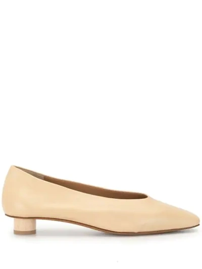 Loq Paz Leather Pumps In Turron Leather