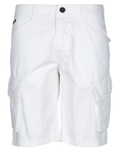Rrd Shorts & Bermuda In White