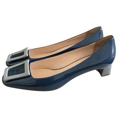 Pre-owned Giorgio Armani Patent Leather Heels In Blue