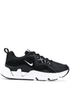 Nike Ryz 365 Ii Sneakers In Black