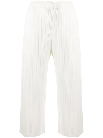 Issey Miyake Micro-pleated Cropped Trousers In White