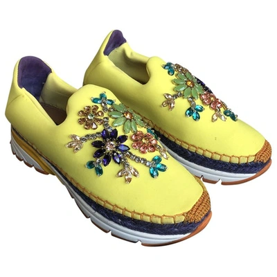 Pre-owned Dolce & Gabbana Yellow Trainers
