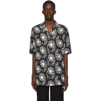 Gucci Star Print Silk Oversize Bowling Shirt In Black