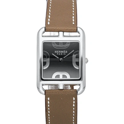Pre-owned Hermes Black Stainless Steel Cape Cod W045803ww00 Women's Wristwatch 29 X 29 Mm