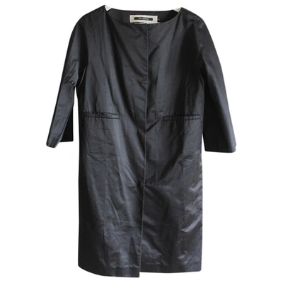 Pre-owned Tara Jarmon Coat In Black