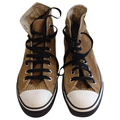 Pre-owned Converse Cloth Low Trainers In Camel
