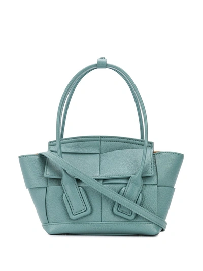 Bottega Veneta Arco 29 Leather Handbag In Light Blue