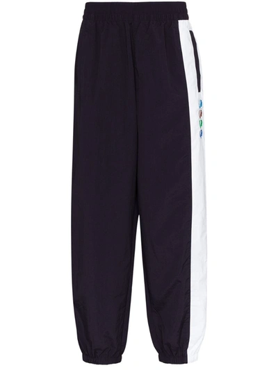 Fred Perry X Beams Embroidered Sweatpants In Blue